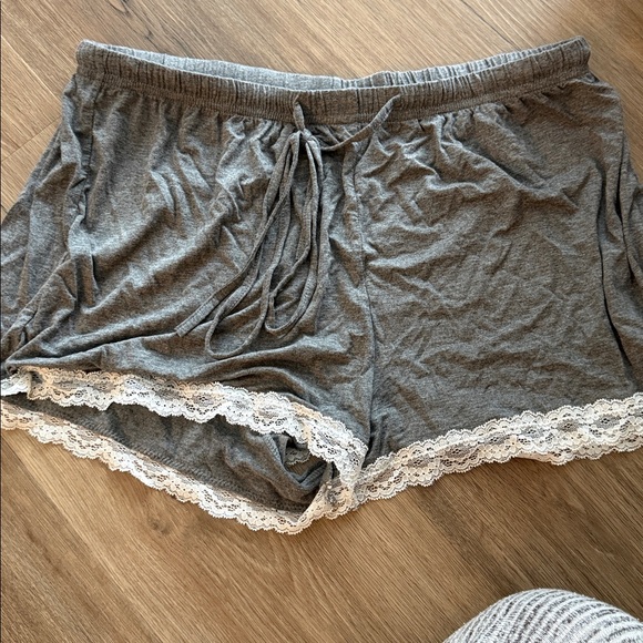 PJ set - Picture 2 of 4